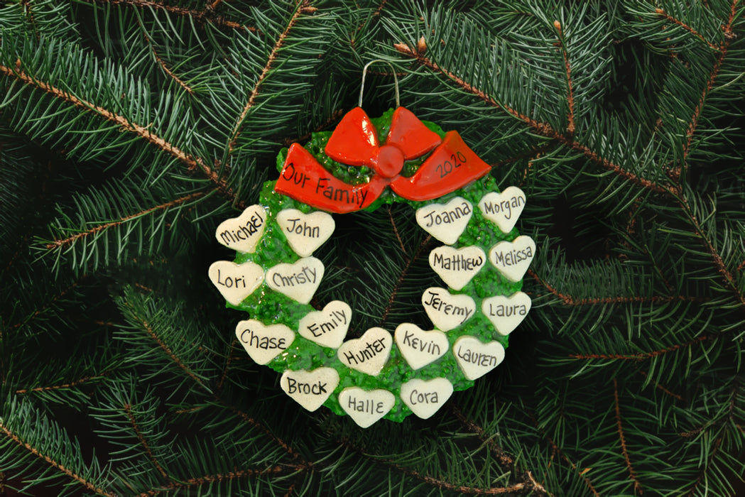 Wreath w-hearts - DoughDelights